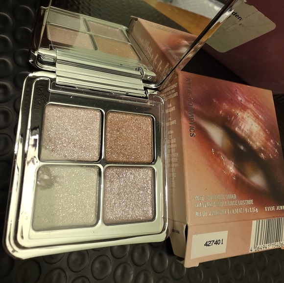 Kylie Wet Shimmer Quad original/neutral Shimmer. Imperfect, Brand New - Picture 9 of 11